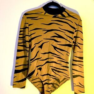 Vintage Tiger Print Long Sleeve Bodysuit and Pants Set